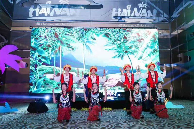 3、檳榔谷助力海南國際旅游島（上海）音樂推介會 邀請游客做黎家人